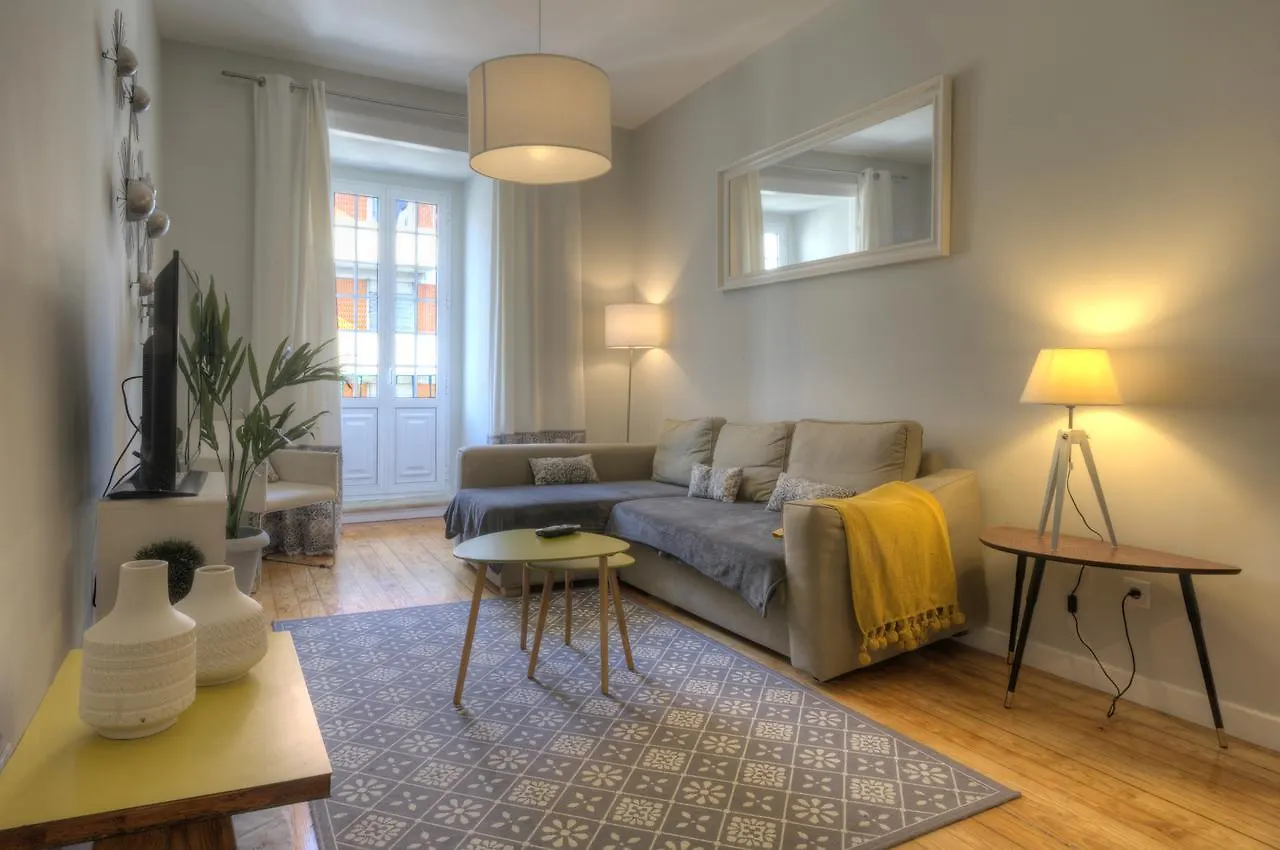 Angel'S Duplex Terrace Five Bedrooms Lisbon