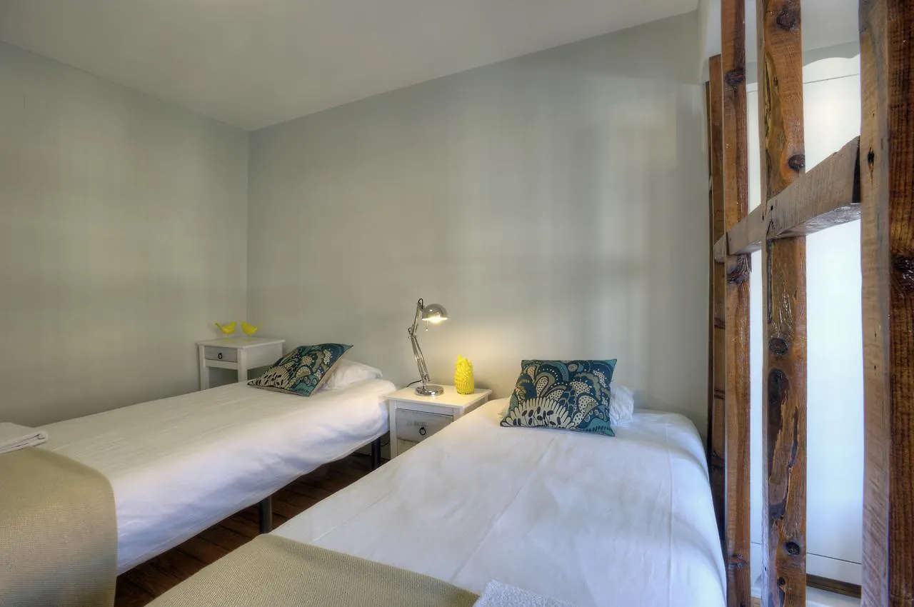 Angel'S Duplex Terrace Five Bedrooms Lisbon Apartment